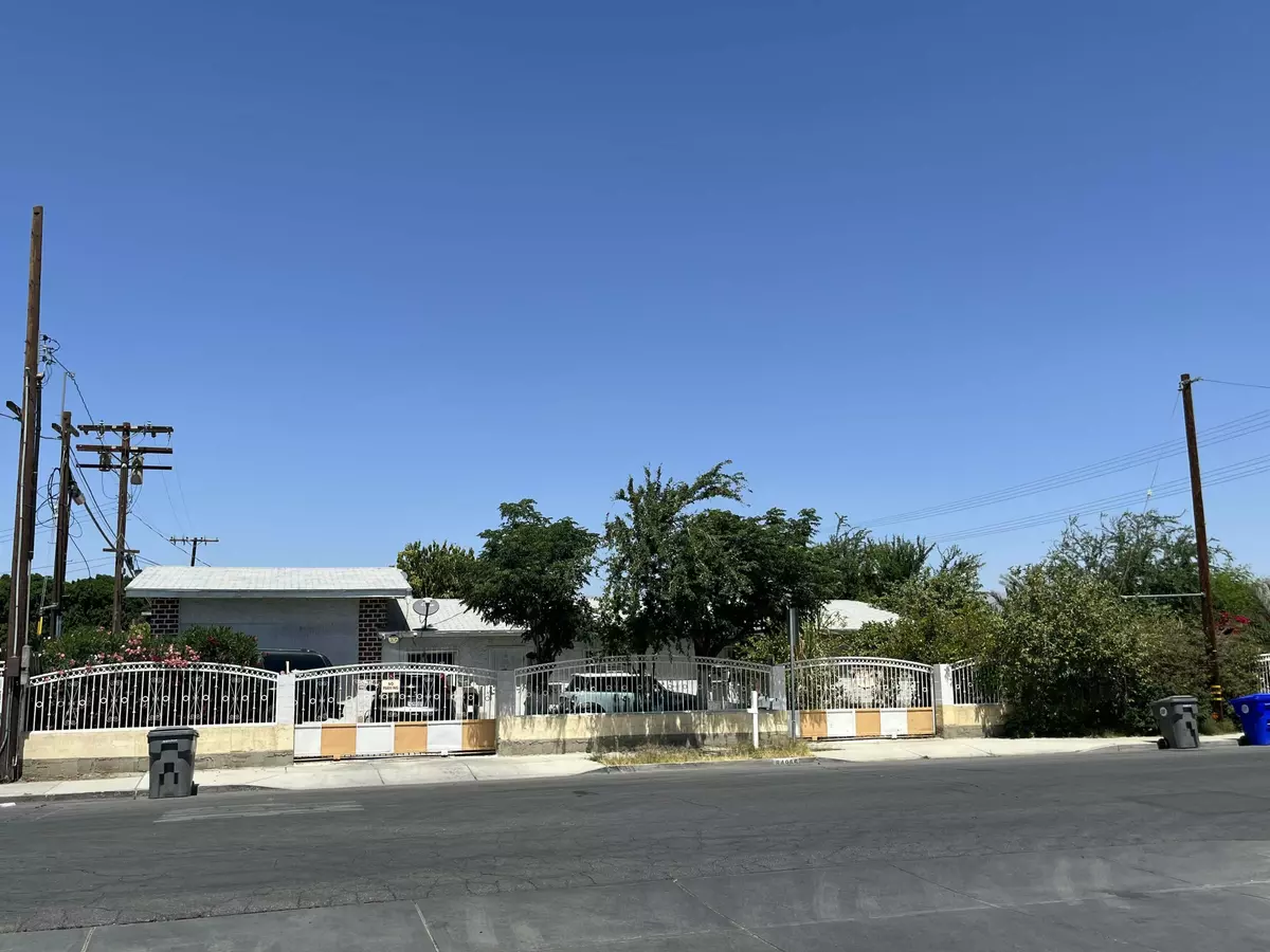 Coachella, CA 92236,84966 Calle Verde