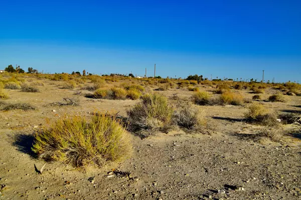 Thermal, CA 92274,1376 Sandalwood ST