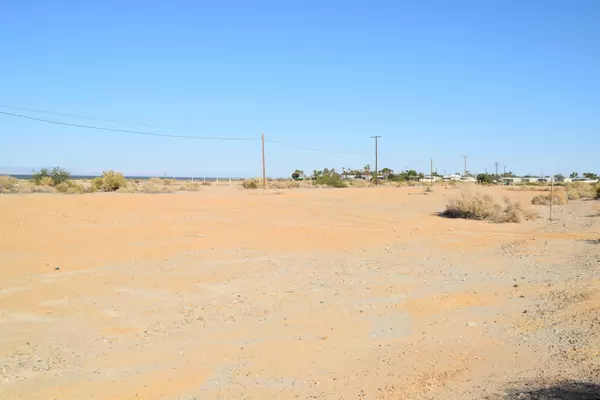 Thermal, CA 92274,2530 Treasure DR