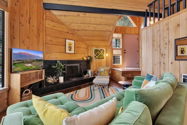 Idyllwild, CA 92549,26785 Crestview DR