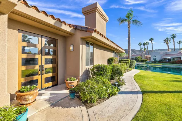 Rancho Mirage, CA 92270,202 Desert Lakes DR
