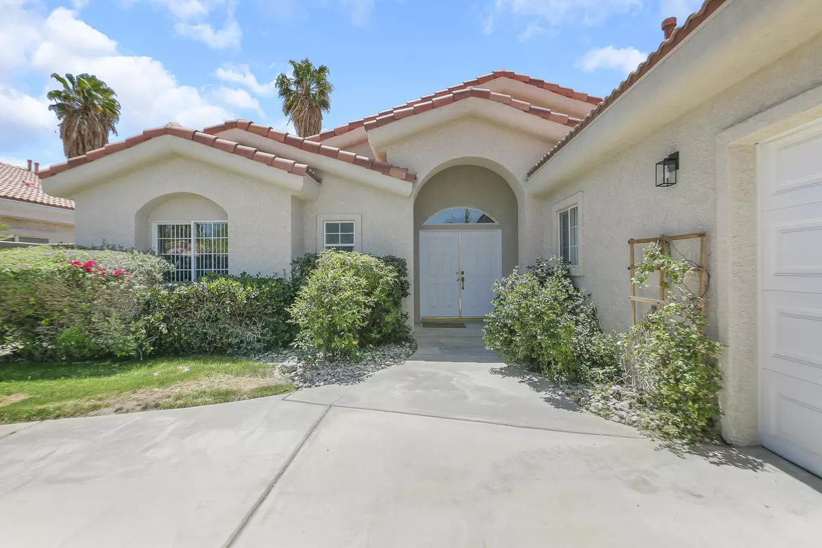 La Quinta, CA 92253,79535 Dandelion DR