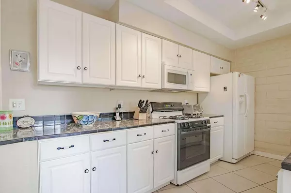 Cathedral City, CA 92234,68473 Calle Toledo