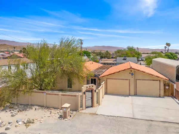 30270 Monte Vista WAY, Thousand Palms, CA 92276