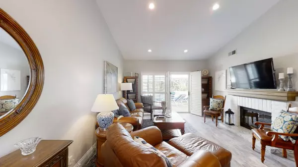 Palm Desert, CA 92211,208 Desert Falls DR