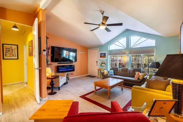 Palm Springs, CA 92262,186 Sterling AVE #186