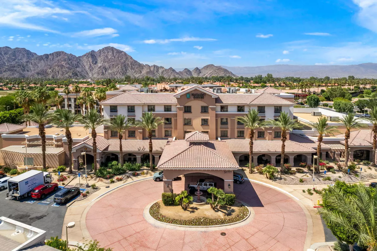 La Quinta, CA 92253,50610 Santa Rosa PLZ #7