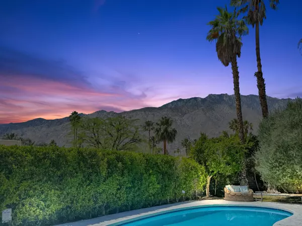 1385 E Via Escuela, Palm Springs, CA 92262