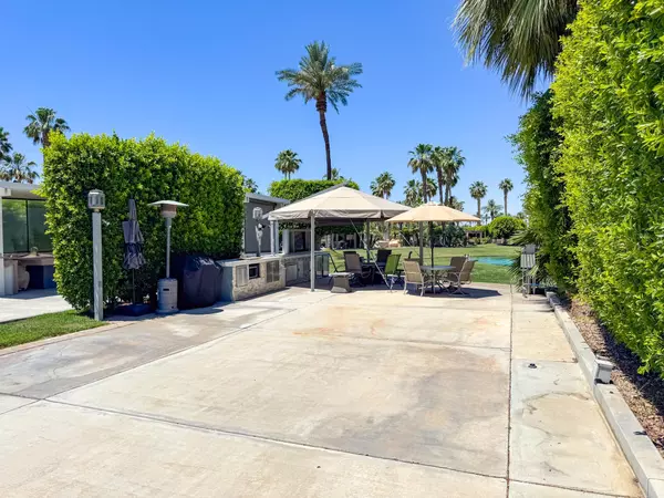 Indio, CA 92201,80394 Avenue 48 #250