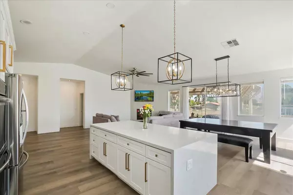 Indio, CA 92201,82210 Vandenberg DR