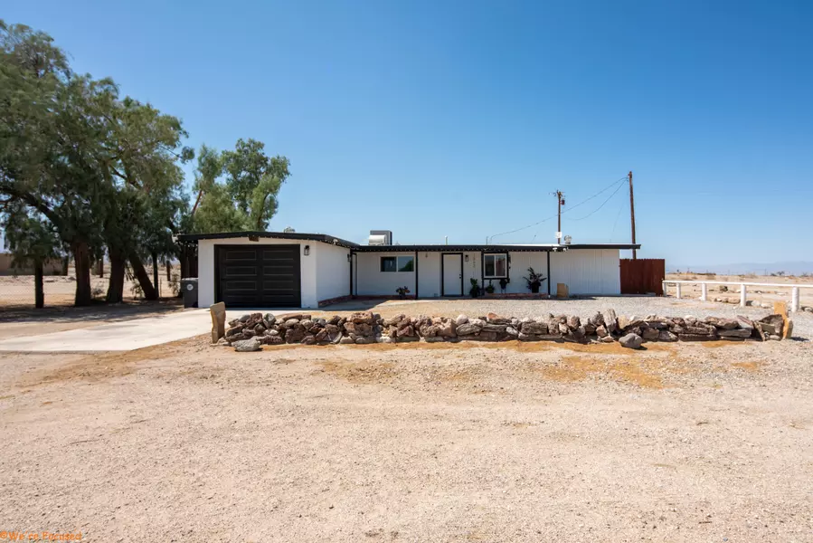 1362 Brentwood AVE, Thermal, CA 92274