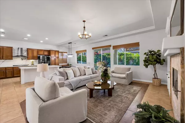 44875 Via Catalina, La Quinta, CA 92253