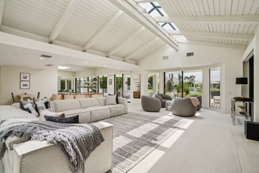 23 Park LN, Rancho Mirage, CA 92270