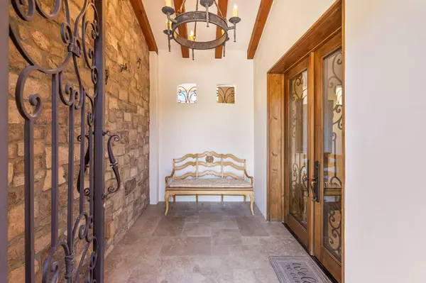 Palm Desert, CA 92260,49006 Foxtail LN