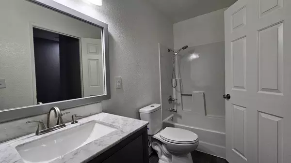 Cathedral City, CA 92234,68520 Hermosillo RD