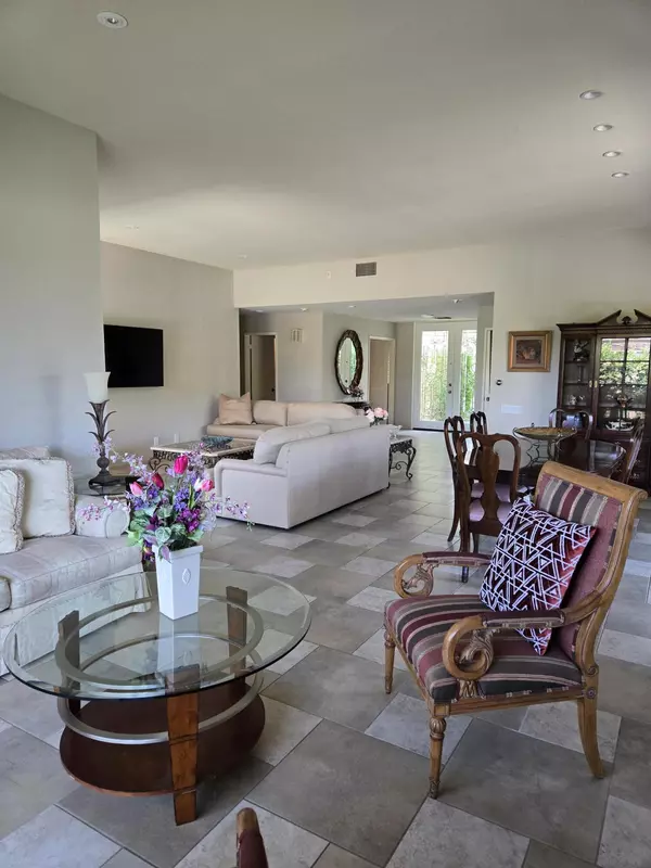 Rancho Mirage, CA 92270,31 Stanford DR