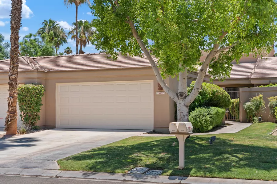 76237 Impatiens CIR, Palm Desert, CA 92211