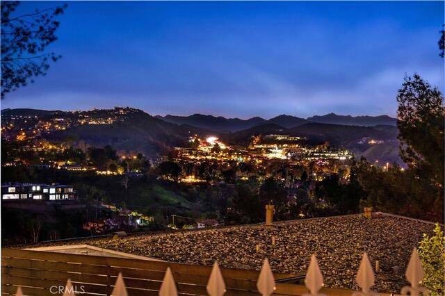 5038 Cerrillos DR, Woodland Hills, CA 91364