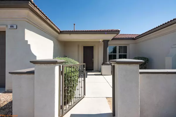 Palm Desert, CA 92211,101 Azzuro DR