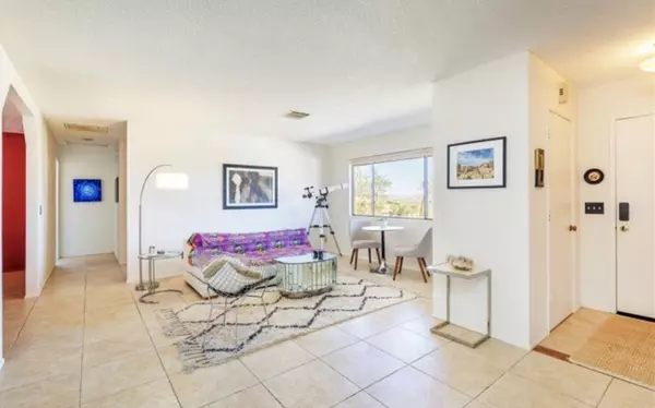 Joshua Tree, CA 92252,7662 Quail Springs RD