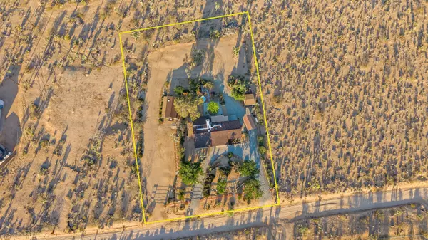 Joshua Tree, CA 92252,6785 Saddleback RD