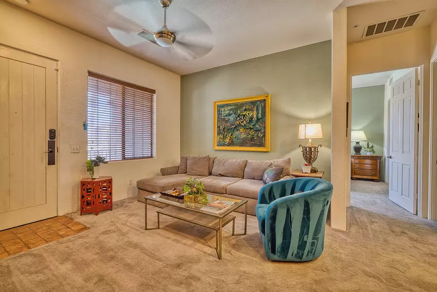 50620 Santa Rosa PLZ #7, La Quinta, CA 92253