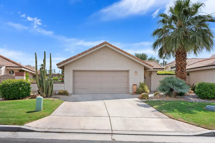 6 La Jolla DR, Palm Desert, CA 92260