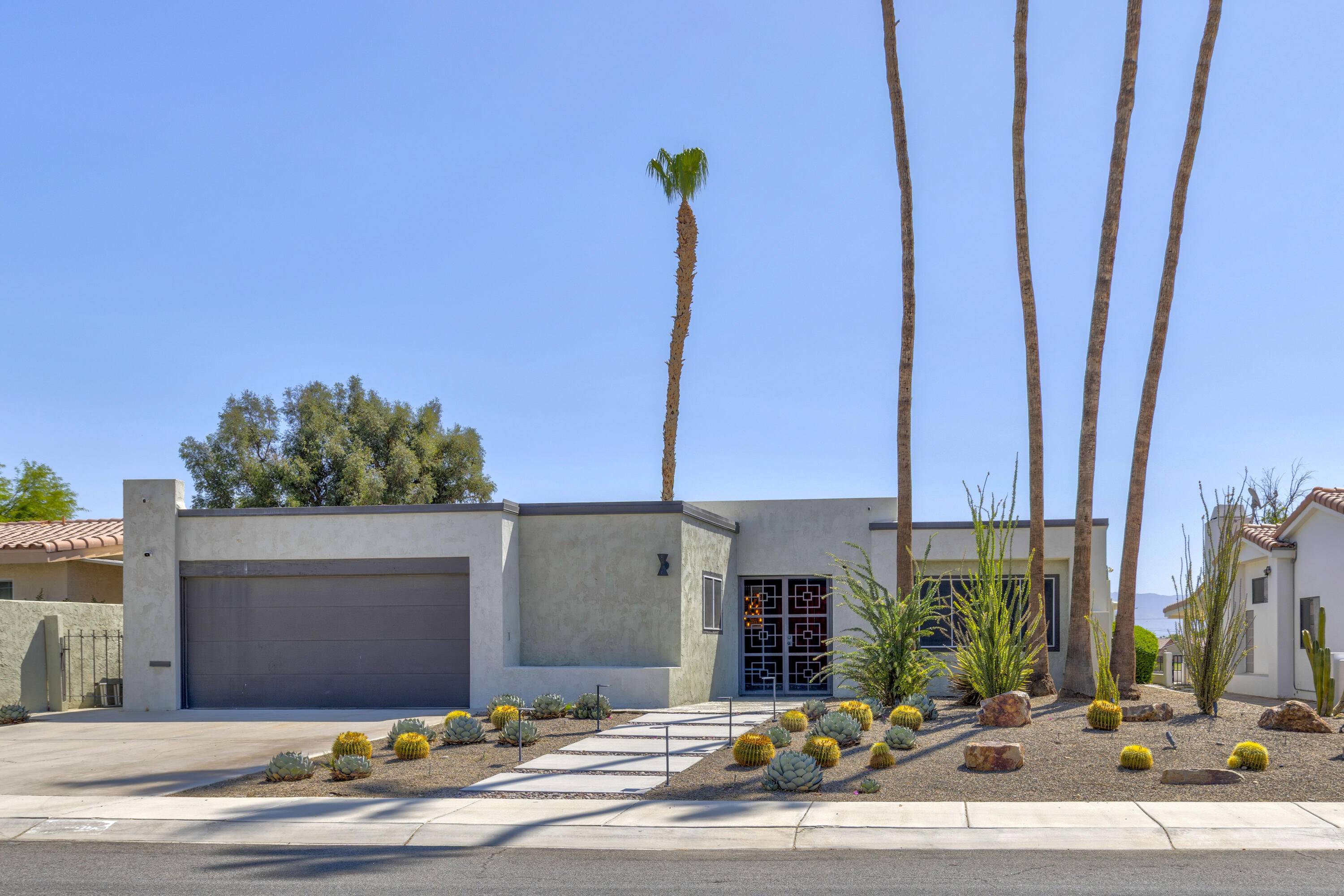 43660 Elkhorn TRL, Palm Desert, CA 92211