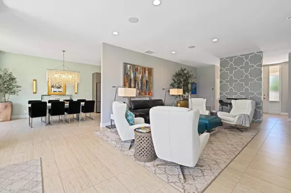 Palm Desert, CA 92260,47432 Medina DR