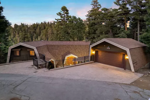 Lake Arrowhead, CA 92352,745 Kings CT