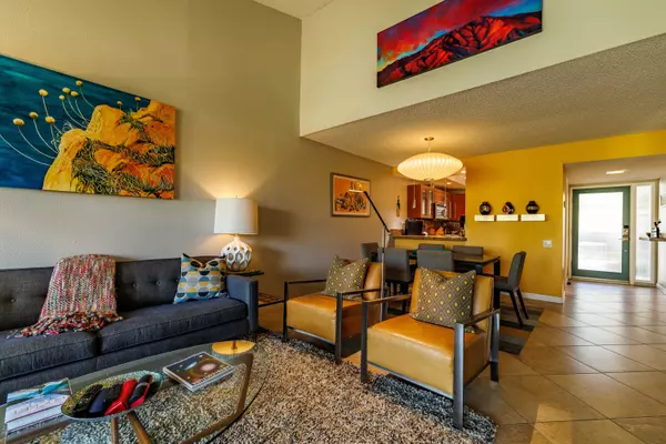 Palm Springs, CA 92262,1971 Paseo Raqueta