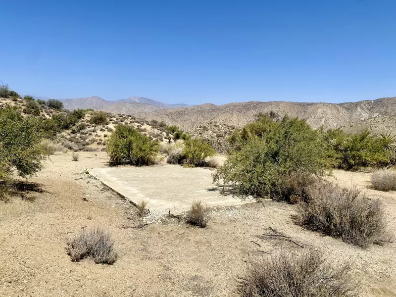 109 Benmar TRL, Morongo Valley, CA 92256