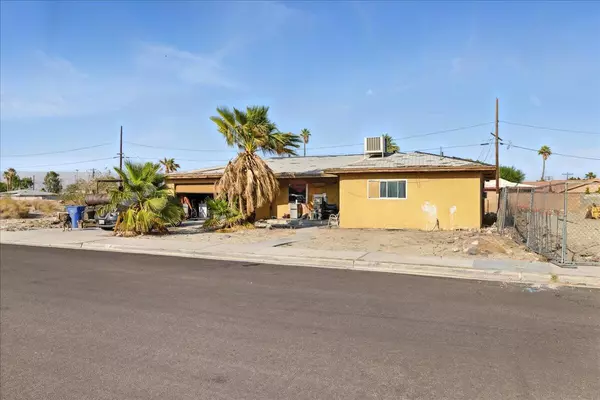 Palm Springs, CA 92262,590 W Avenida Cerca