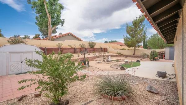56889 Navajo TRL, Yucca Valley, CA 92284