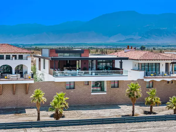 Thermal, CA 92274,86804 Rogers WAY