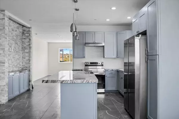 Joshua Tree, CA 92252,7608 Olympic RD #1