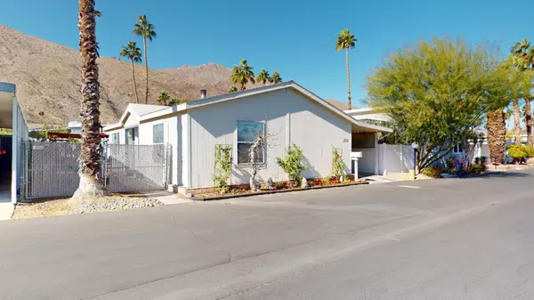 Palm Springs, CA 92264,234 Lei DR