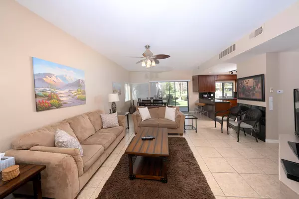 Cathedral City, CA 92234,29199 E Portales DR #702