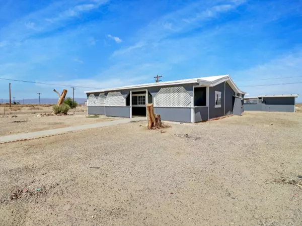 Thermal, CA 92274,2206 Ocean Side AVE