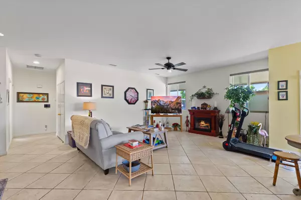 Desert Hot Springs, CA 92240,65617 Avenida Cadena