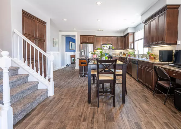 Indio, CA 92203,79879 Coatbridge CT