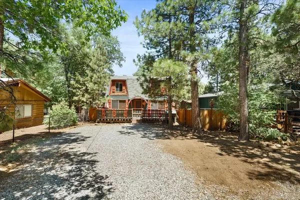 477 Los Angeles AVE, Sugarloaf, CA 92386