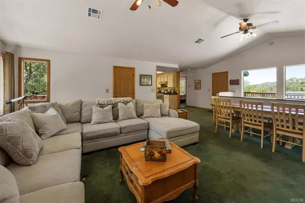 Big Bear City, CA 92314,1396 La Crescenta DR