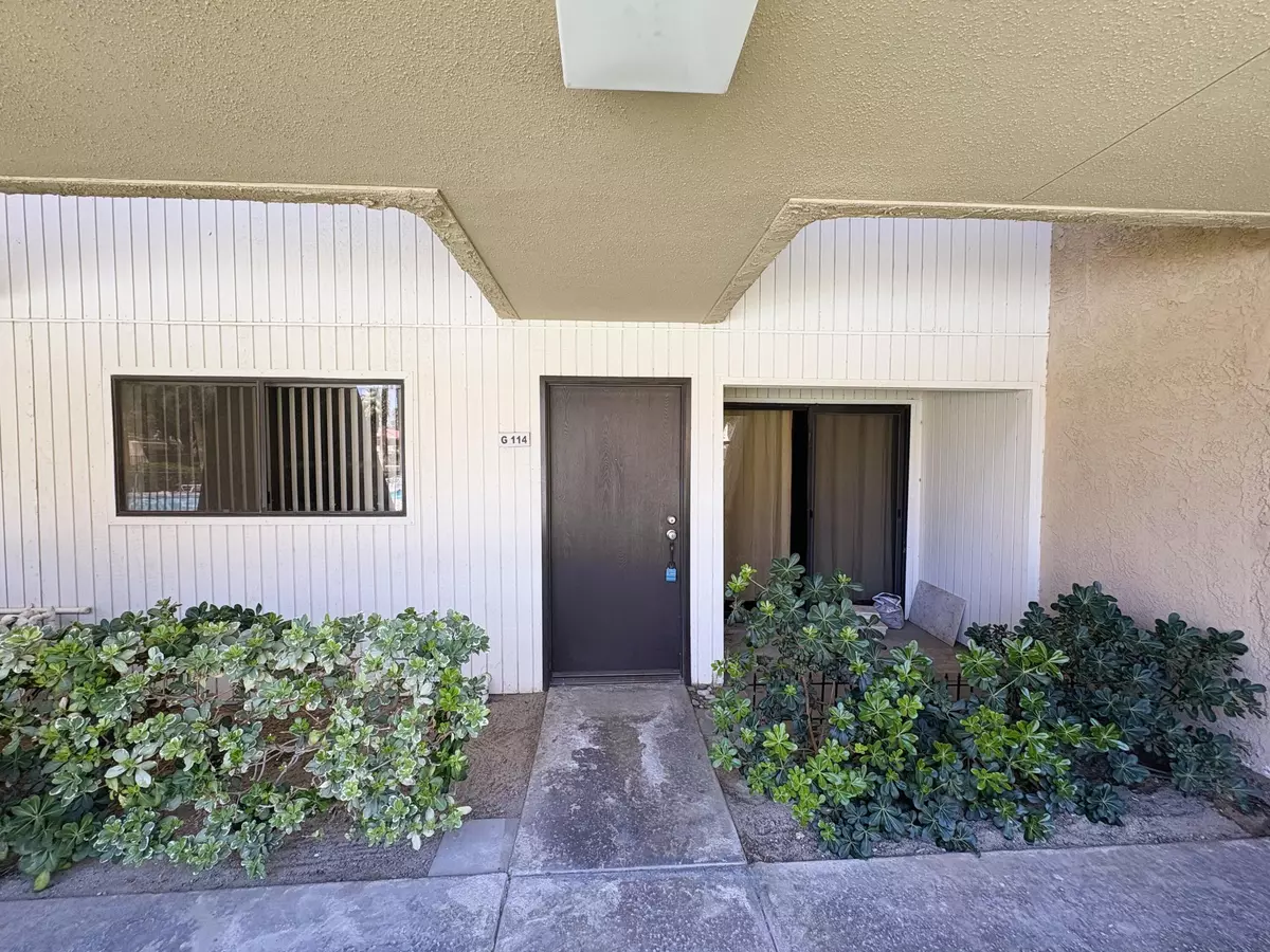 Palm Springs, CA 92262,2809 N Los Felices CIR #G114