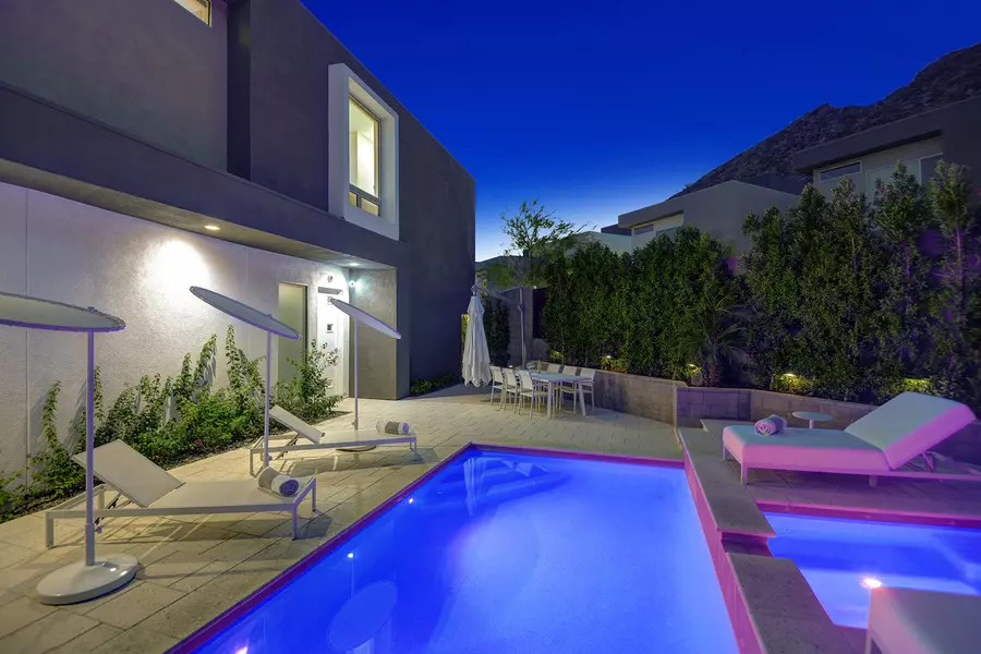 329 Goleta WAY, Palm Springs, CA 92264