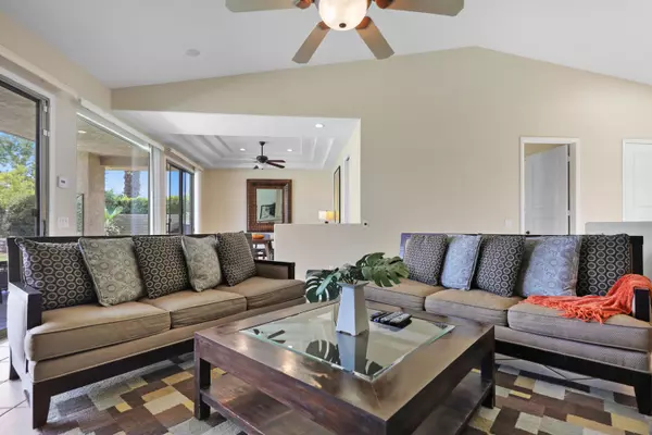 Palm Springs, CA 92262,2450 Quincy WAY