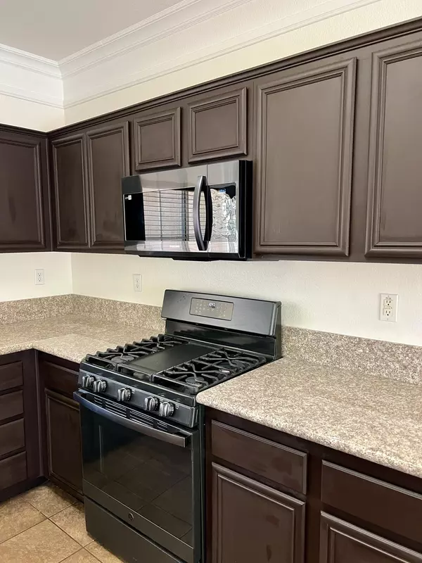 Palm Springs, CA 92262,728 Mira Grande