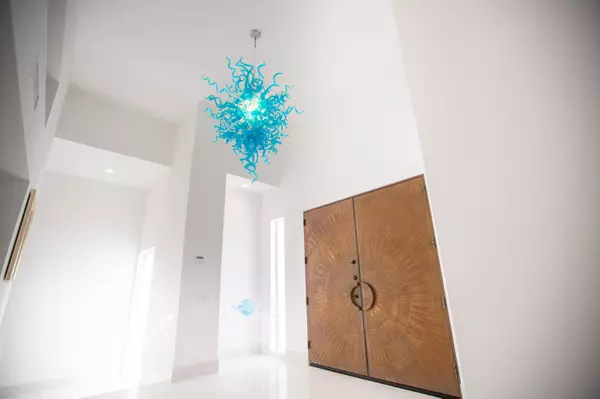 Palm Springs, CA 92264,64910 Montevideo WAY