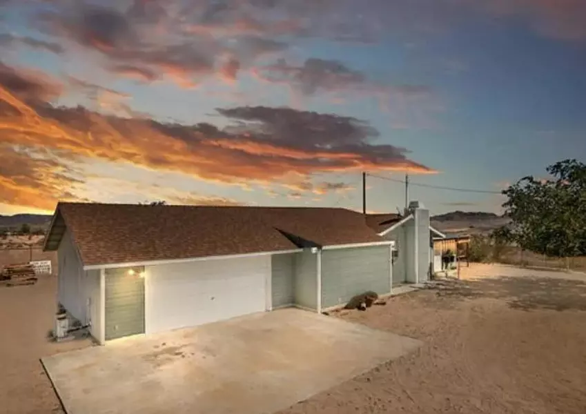 55540 Shannon RD, Landers, CA 92285