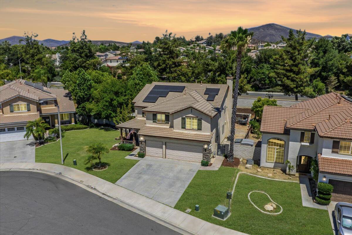 Winchester, CA 92596,35594 Porcelain CT